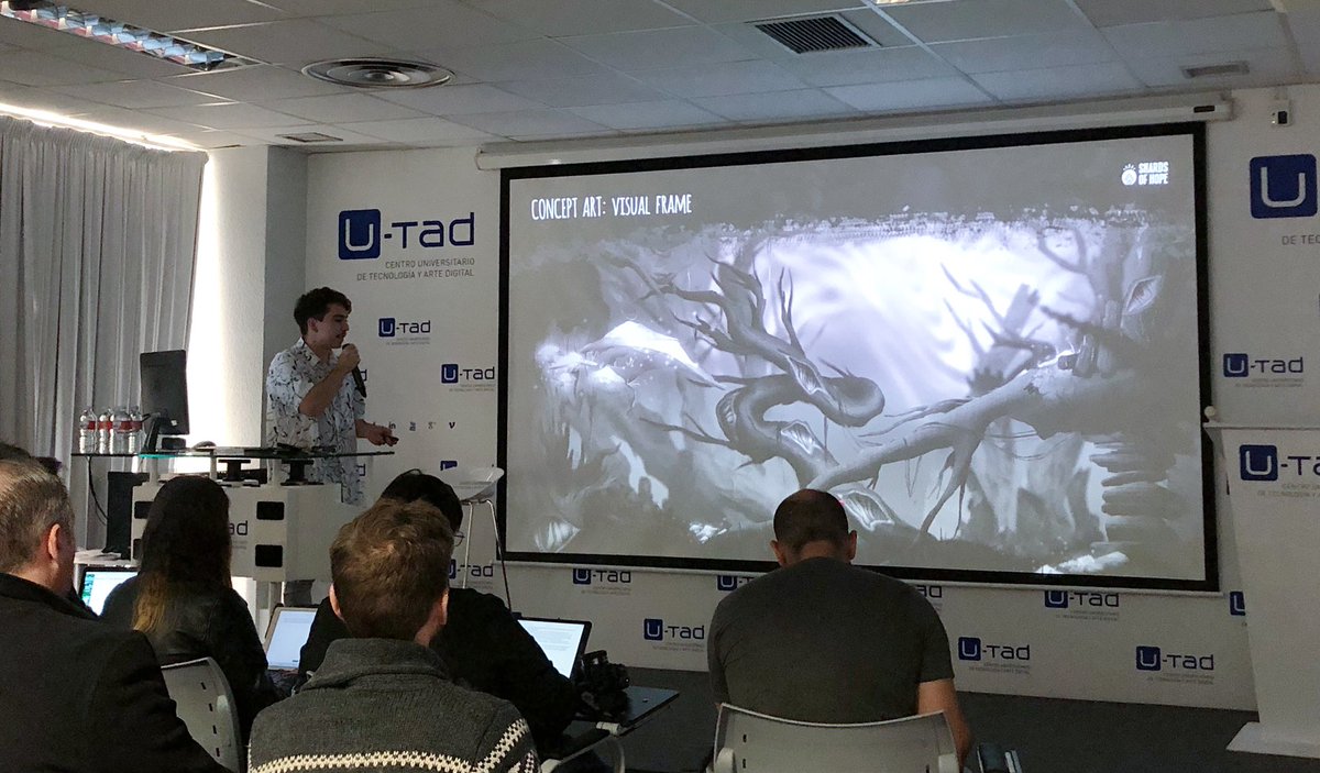 U_tad's tweet image. Presentación a prensa de los Proyectos de Videojuegos de Postgrado. Con nosotros @saraborondo (@VandalOnline) @YeOldeNemesis (@hobbyindustria) y @RacheMor (@AlfaBetaJuega). Comienza el reto con @BananaCrunchDev y ‘Of the Forest’ 💪