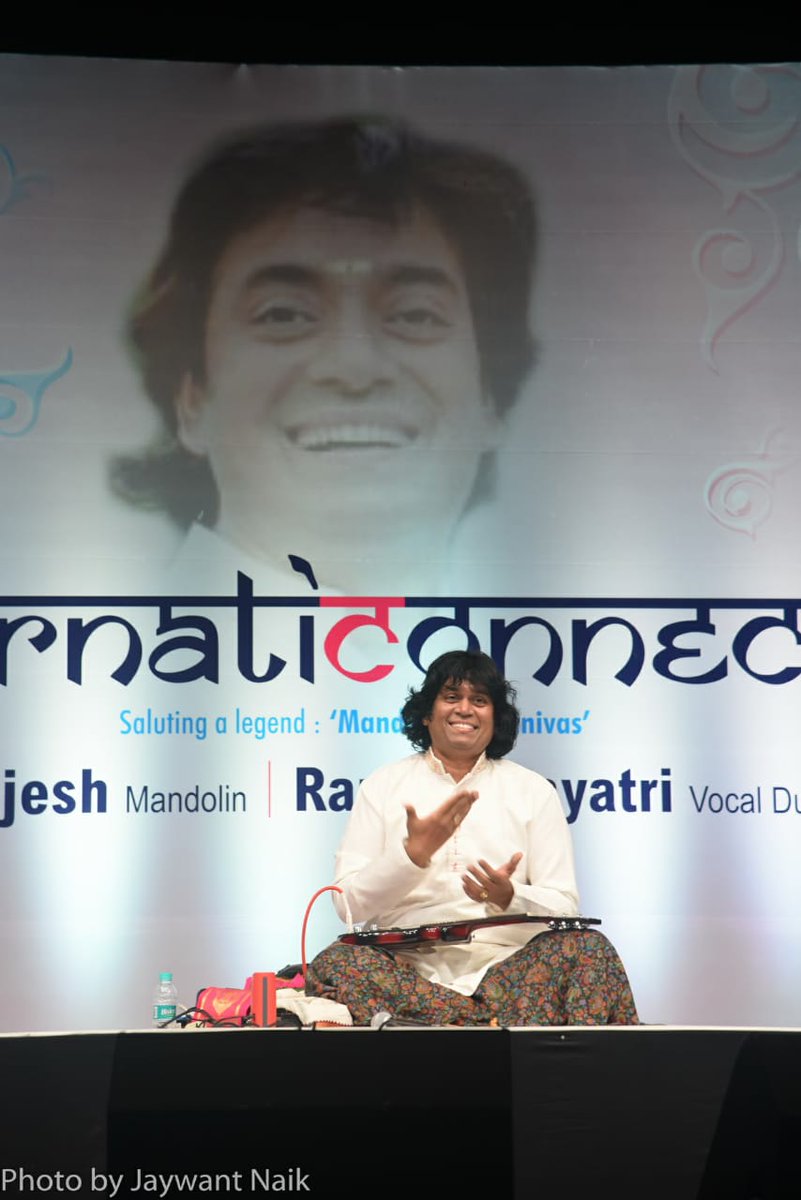 Carnatic Connect- A tribute to Mandolin U Srinivas Ji.
Had A Memorable Concert At Nehru Centre, Worli.

#mandolin #mandolinurajesh #urajeshmandolin #mandolinrajesh #rajeshmandolin #mandolinsrinivas #mandolinbrothers