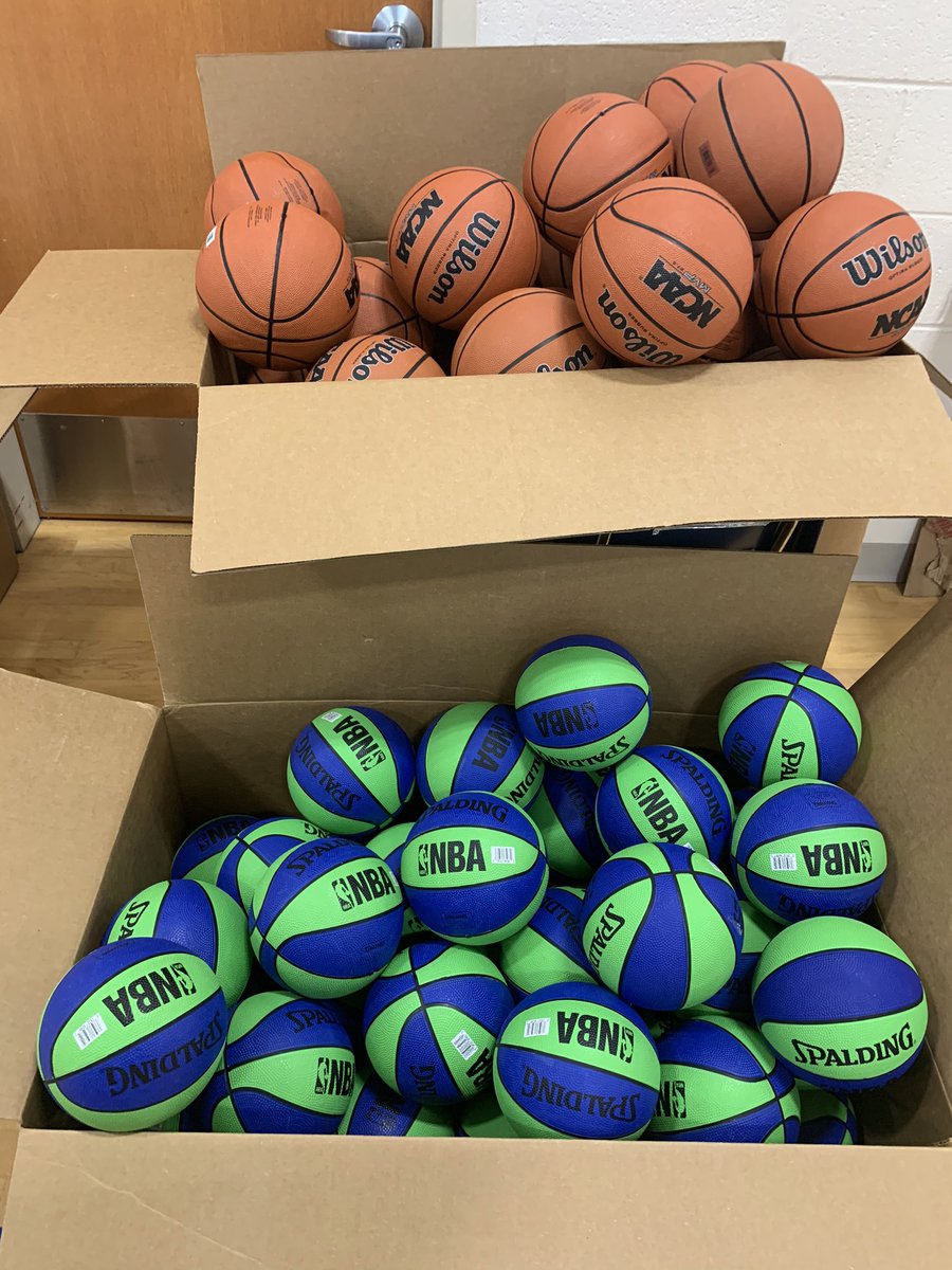 Today we were humbled by the generosity of others.  On Monday we posted an Amazon wishlist for our school and today this arrived!! Our school is lucky to have such amazing support.  Thank you from all of us! #WESBeartracks <a href="/llutz42/">Lynda Lutz</a>