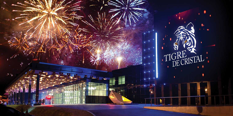 CasinoruRu's tweet photo. Лучшее казино в России

Согласно рейтингу Corporate Travel Awards 2020 казино Tigre de Cristal признано «Лучшим гостиничным курортом».

Казино находится в игорной зоне “Приморье” на Дальнем Востоке и имеет более 65 игорных столов и 300 игровых автоматов. https://t.co/QKcFTqnEZa