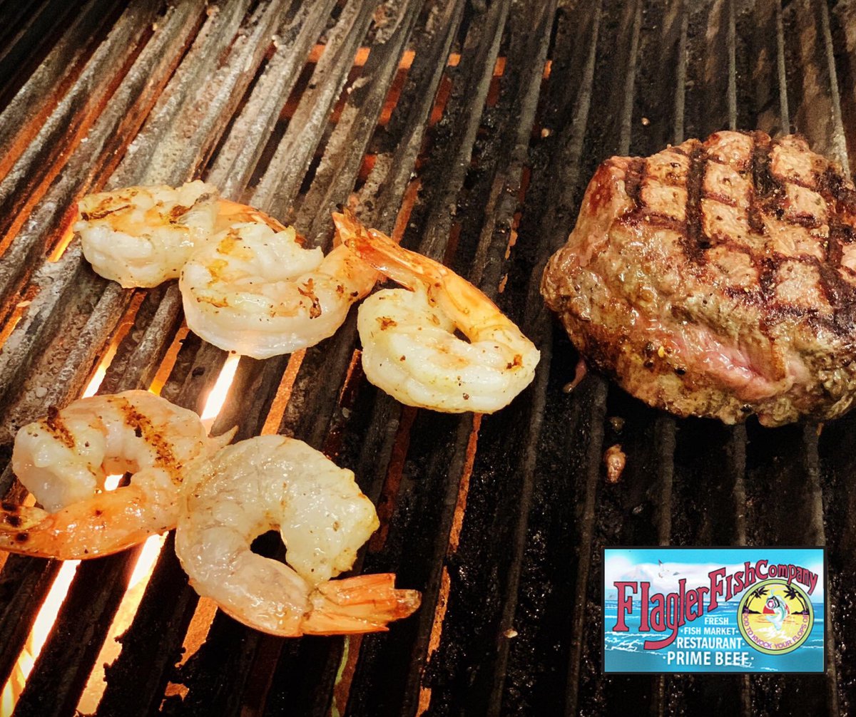 FlaglerFishCo's tweet photo. Who’s in the mood for a little Surf n Turf? 🍤 🥩 😋 #EatLocal #FlaglerBeach #FlaglerFishCompany https://t.co/Ki06S1LZO8