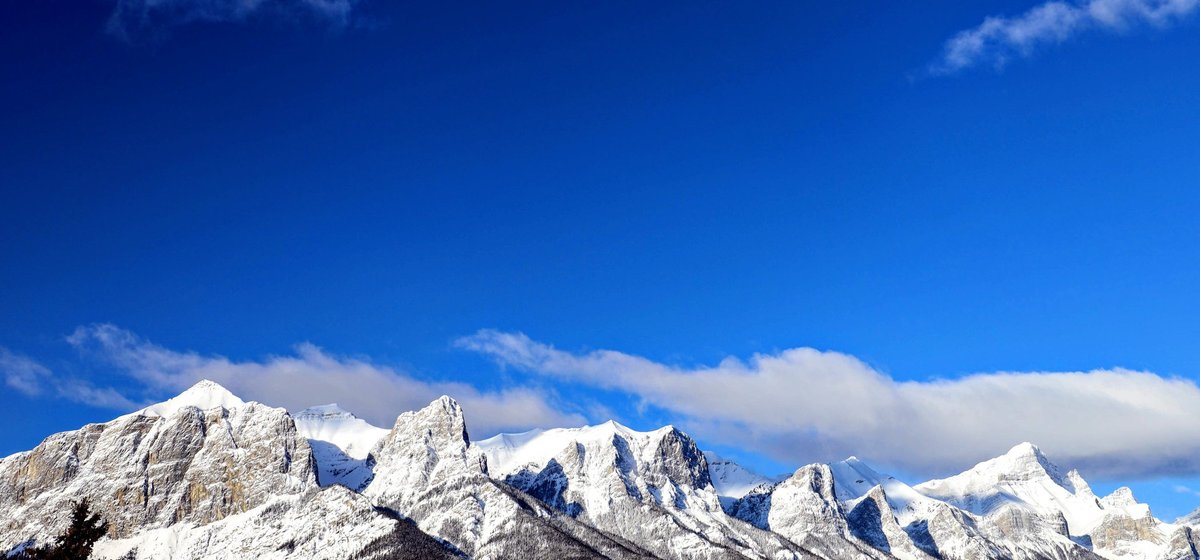 Oooooh Janice, this is why we love winter.

📷 by #LPCAlumni Janice

#lpcalumni #epicphoto #mountains #mountaindreaming #welovebanff