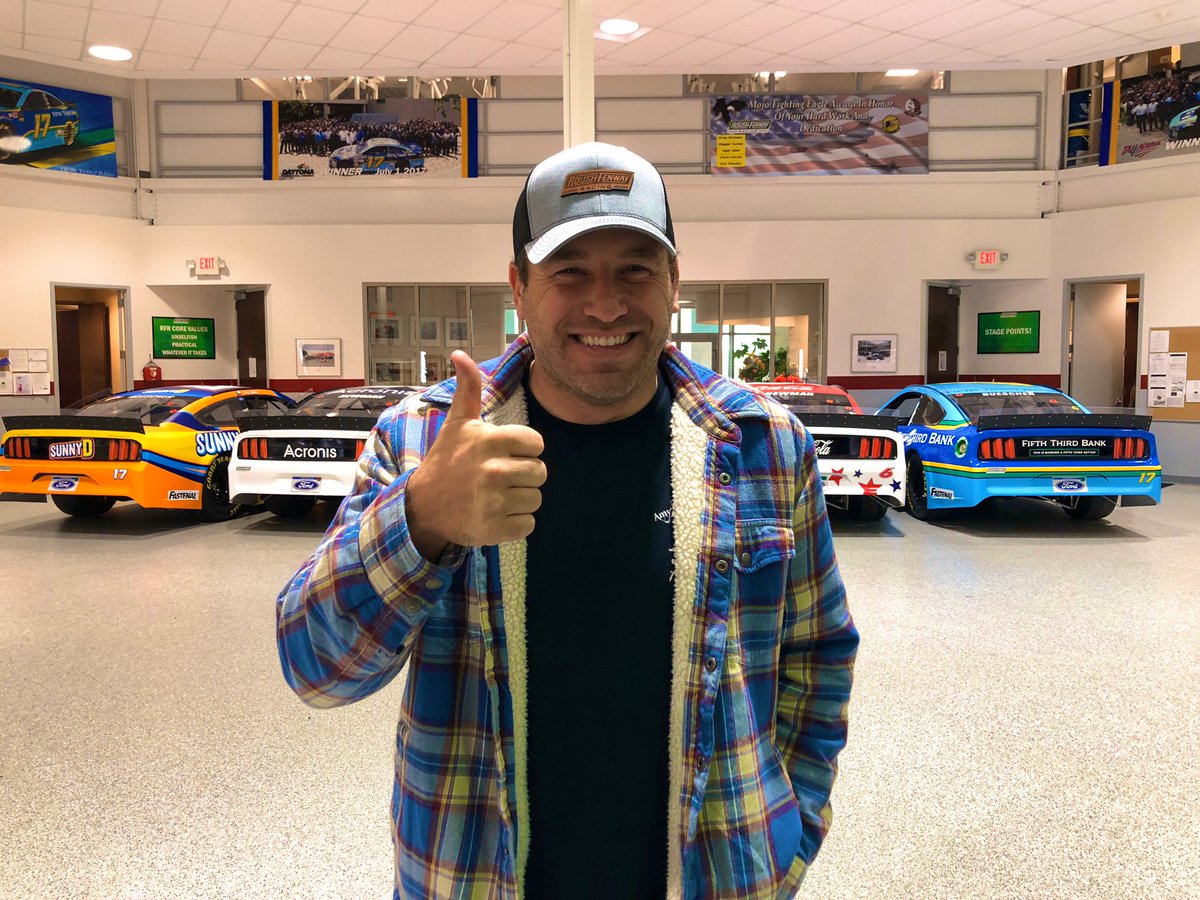 RFKracing's tweet image. So we had a special visitor today. Great to see @RyanJNewman back at the shop and receiving a standing ovation by all! #RFRDriven 👍🏻