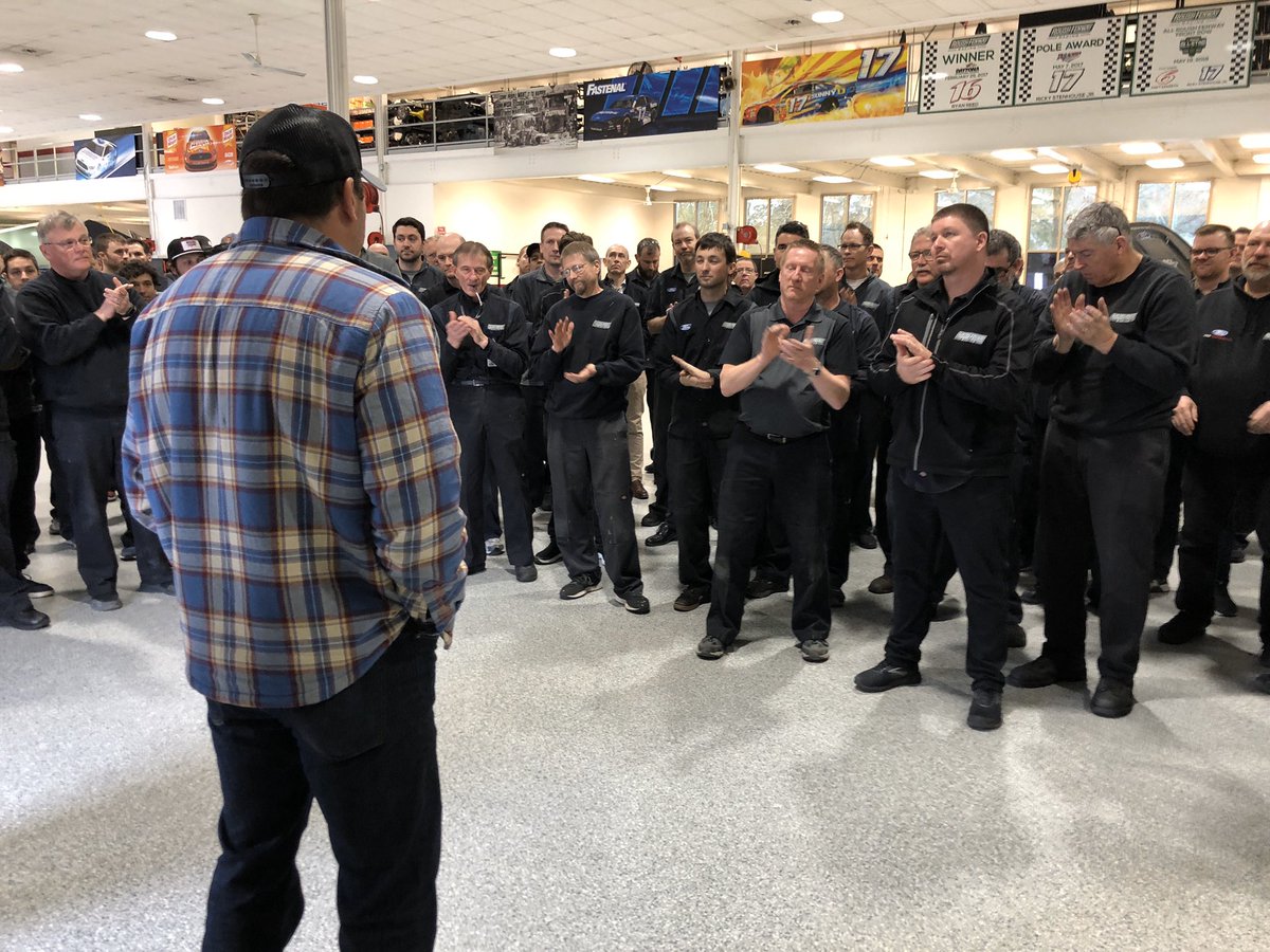 RFKracing's tweet image. So we had a special visitor today. Great to see @RyanJNewman back at the shop and receiving a standing ovation by all! #RFRDriven 👍🏻