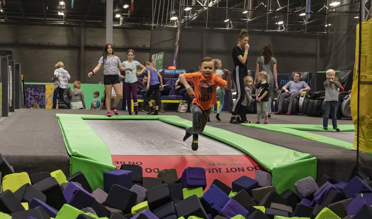 It's Half Off Jump Day! Get 50% off your two and three-hour tickets online at hubs.ly/H0nbt1W0 today.