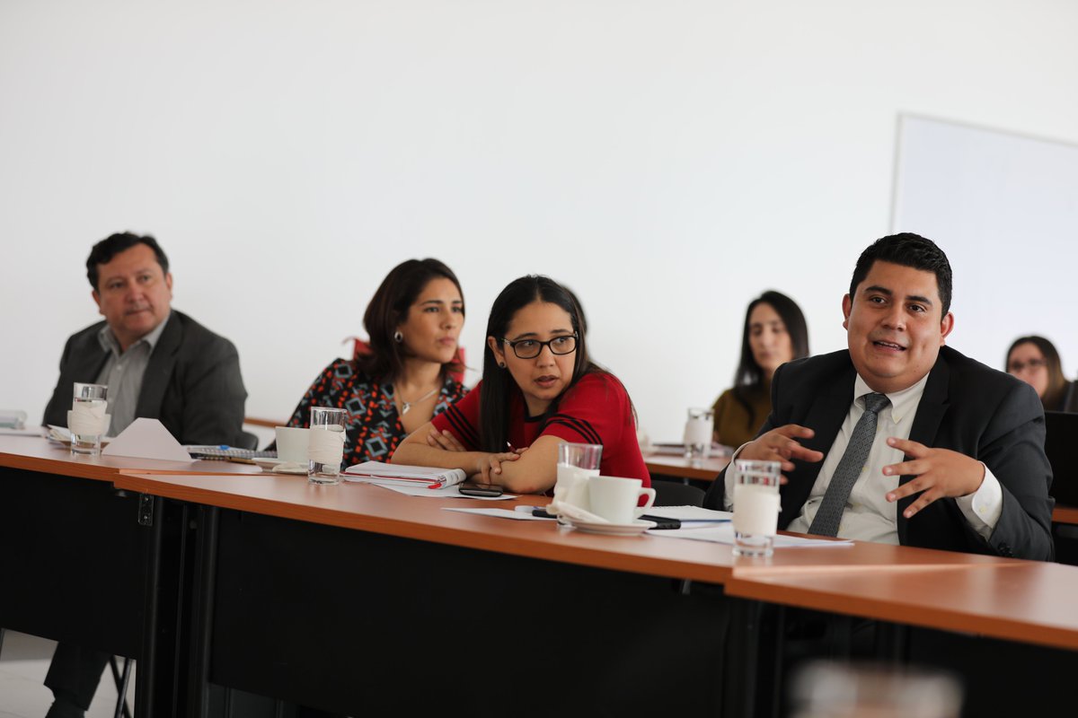 SSF_ElSalvador's tweet photo. ¡El #GlobalMoneyWeek2020 está por llegar! 

Desde El Salvador nos preparamos para crear una estrategia que permita inspirar a niños y jóvenes a aprender más sobre el valor del dinero y las finanzas personales y familiares.  #LearnSaveEarn https://t.co/xvrelpoV4x
