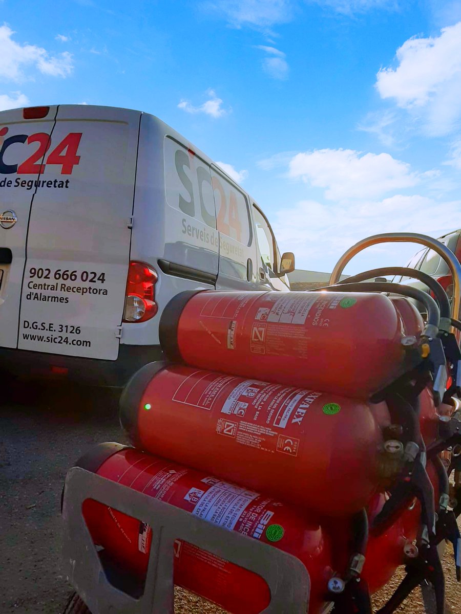#SIC24 #extintores #PCI #fuego #extincion #prevenecion #cra #alarmas #365d #24h #lleida