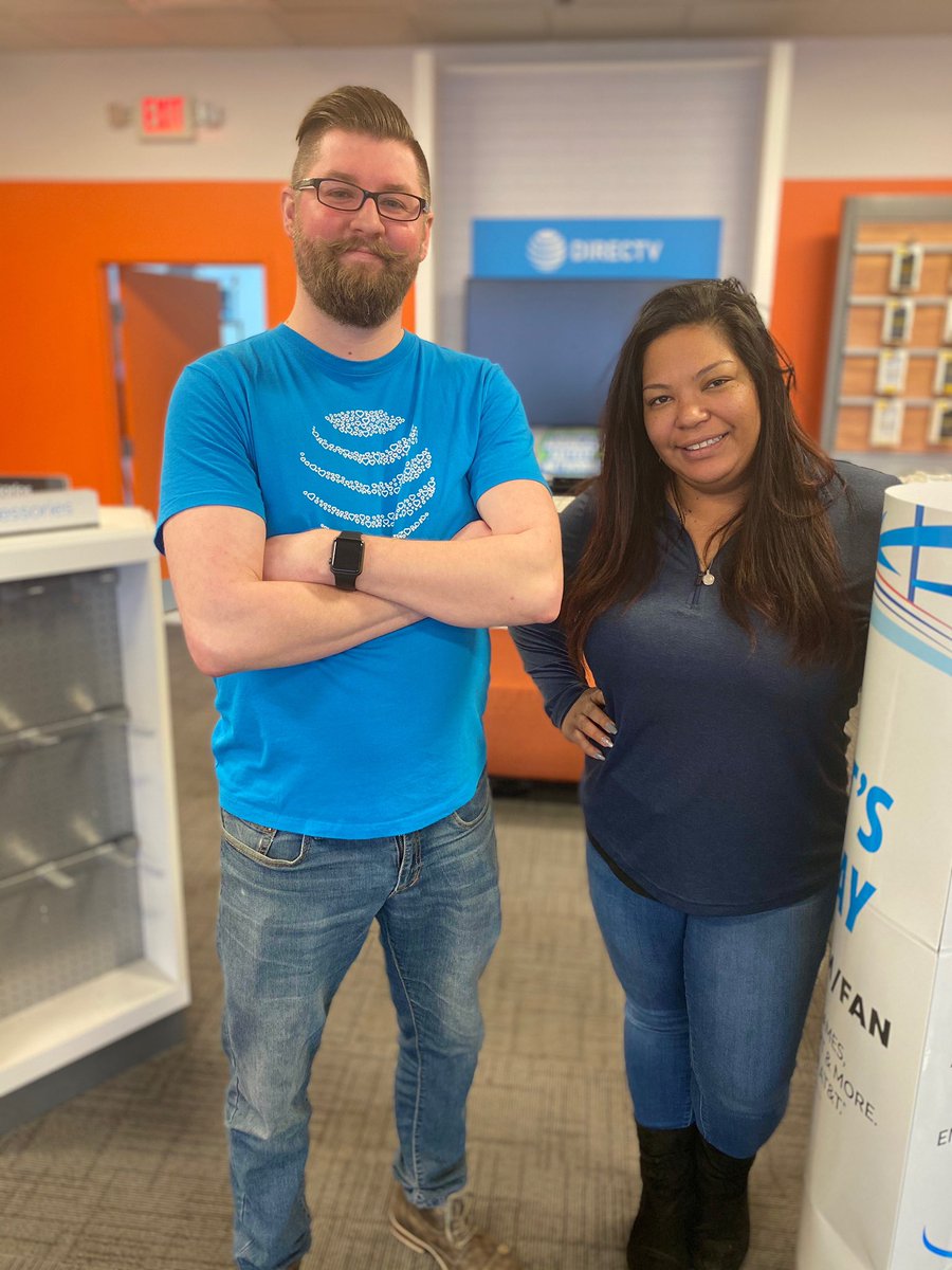 My AROE buddy & I are open for business in Kettering !🔥 #Oneteamonedream #LifeatATT #TeamELEVATE #UnstOHPAble