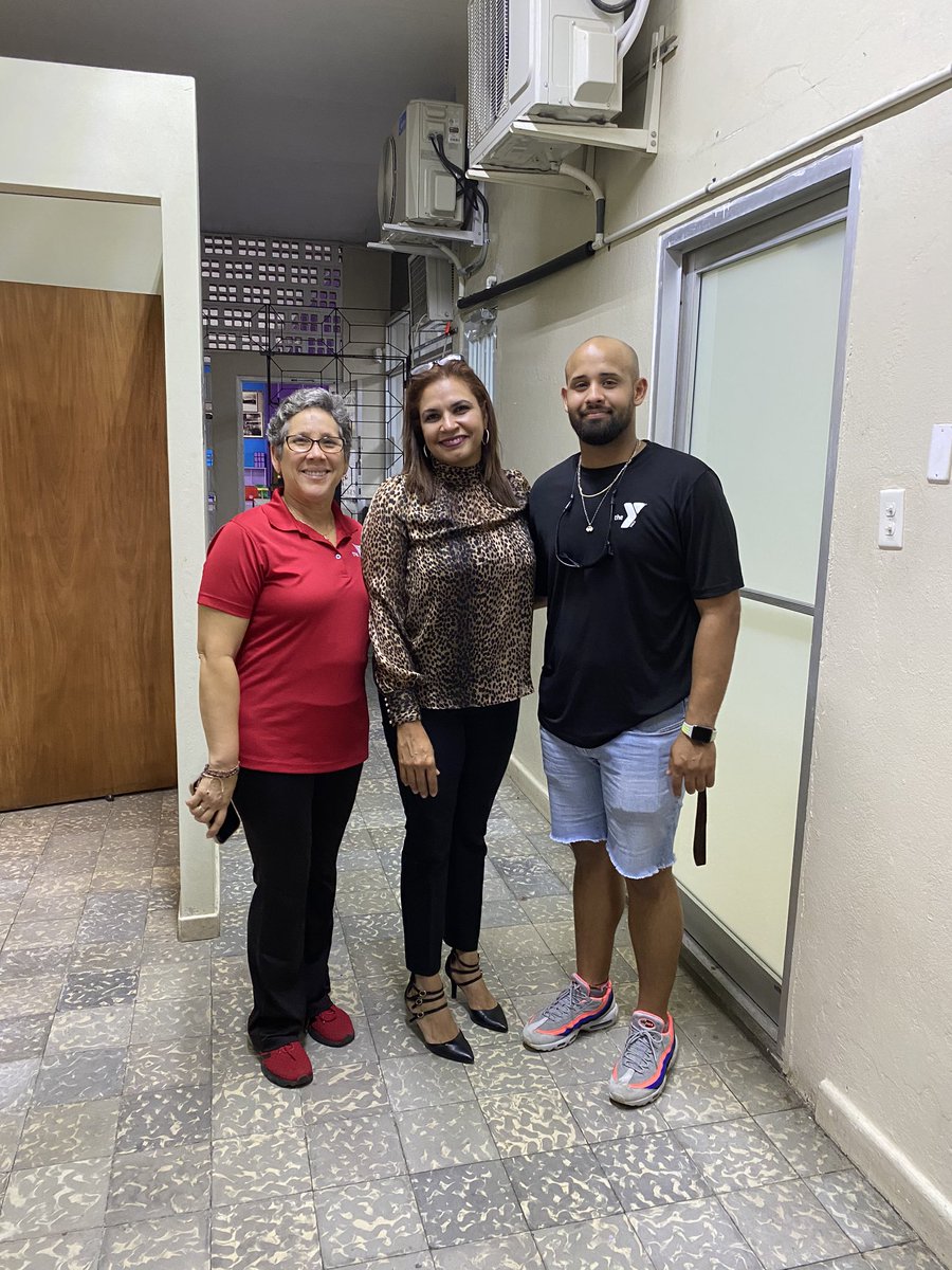 bethkyymca's tweet photo. Ponce staff are family. Average tenure is over 20 years! This is the definition of critical social infrastructure in a city with high needs. @KYYMCA #StudentY #YForAll #KUNA2020 #LTC2020 Gloval Initiatives Fund. https://t.co/3l9XXn8GXD