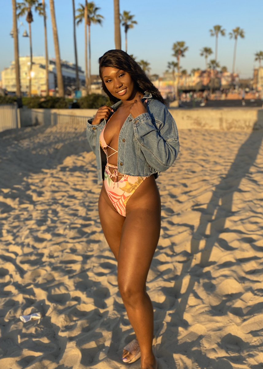 _siahhh's tweet photo. 🌊🌊 https://t.co/WYMflJ4qeg