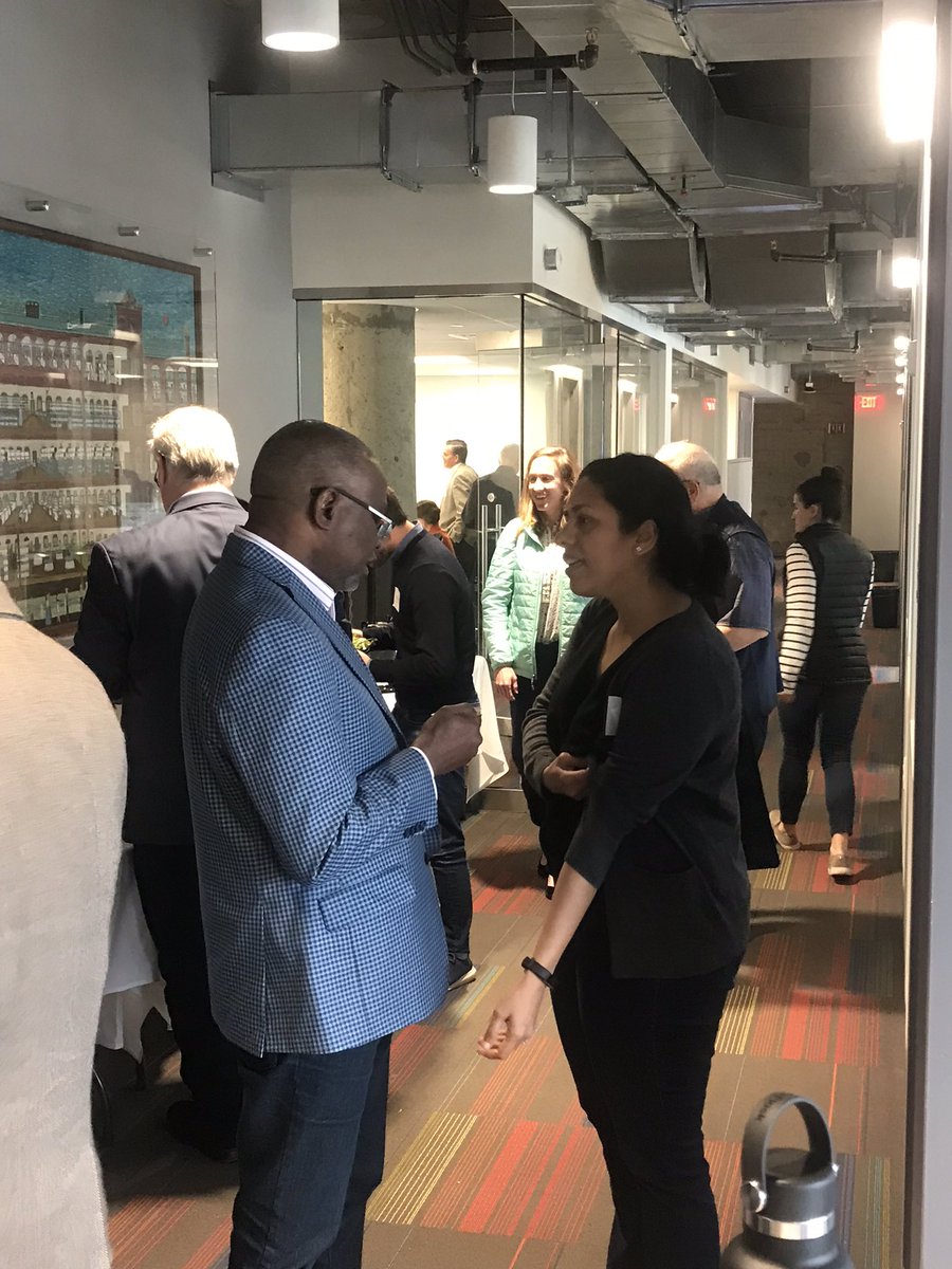 UMassM2D2's tweet photo. Quality networking at our #InHumanTrials event! @JLABS @JNJInnovation #ClinicalTrials https://t.co/5nZXAUcbDZ