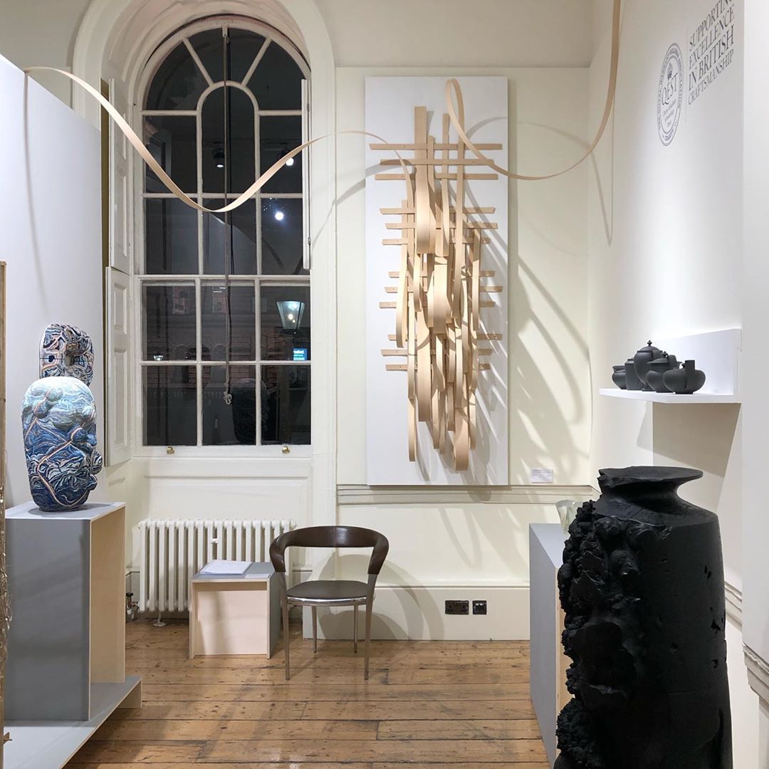 PinksMews's tweet photo. If you’re interested in seeing #Collect2020 at @SomersetHouse you’ll need to act fast; this international art fair is only here until Sunday! 
Presented by @CraftsCouncilUK, its the only gallery-presented art fair dedicated to modern craft and design. https://t.co/BLoCGf7xLu