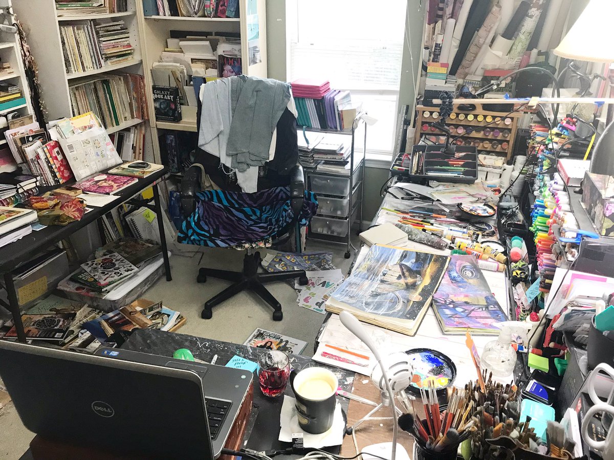 Thanks everyone for stopping by the Studio to paint in #ArtJournals today! (The mess after a 3.5 hour stream for Coleen) 🎨👩🏻‍🎨 Process vid on my YouTube channel.