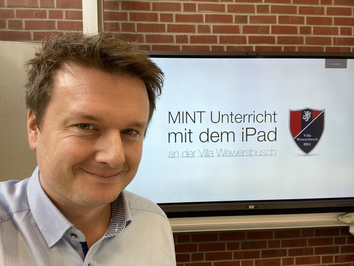 HerrFunk's tweet photo. Heute bin ich zu Gast in #Olfen an der #Wolfhelmschule und spreche über #digital #MINT Unterricht @wewersbusch https://t.co/A0d7EuhRpu