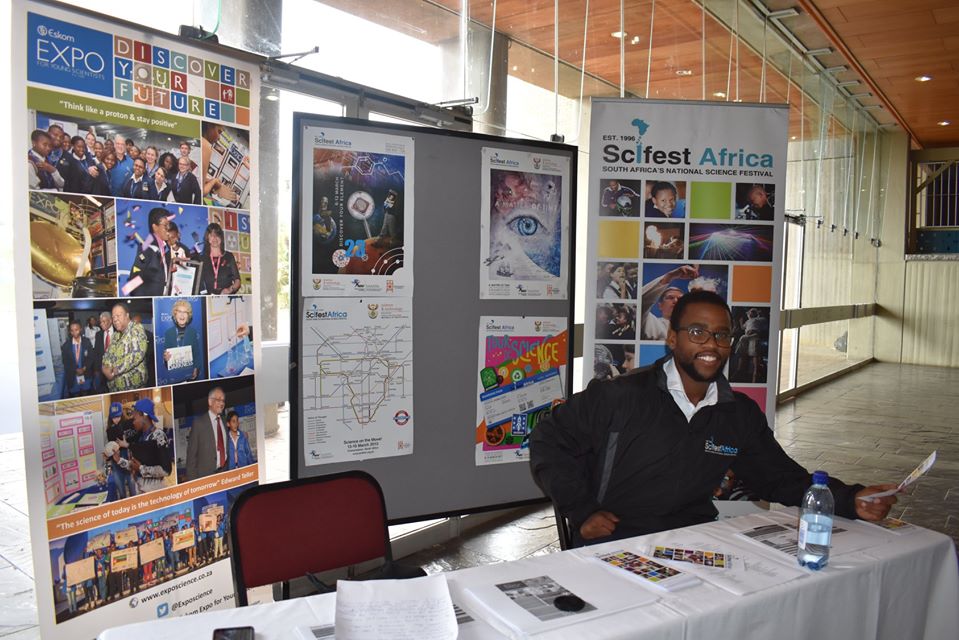 EskomExpo's tweet photo. The Eskom Expo for Young Scientists is celebrating its 40th anniversary this year!On the 20th January Makhanda Region kickstarted their marketing campaign, with an interactive stand at the 1820 Settler's National Monument. #youngscientists #eskomexpo https://t.co/KfcnxLEDyF