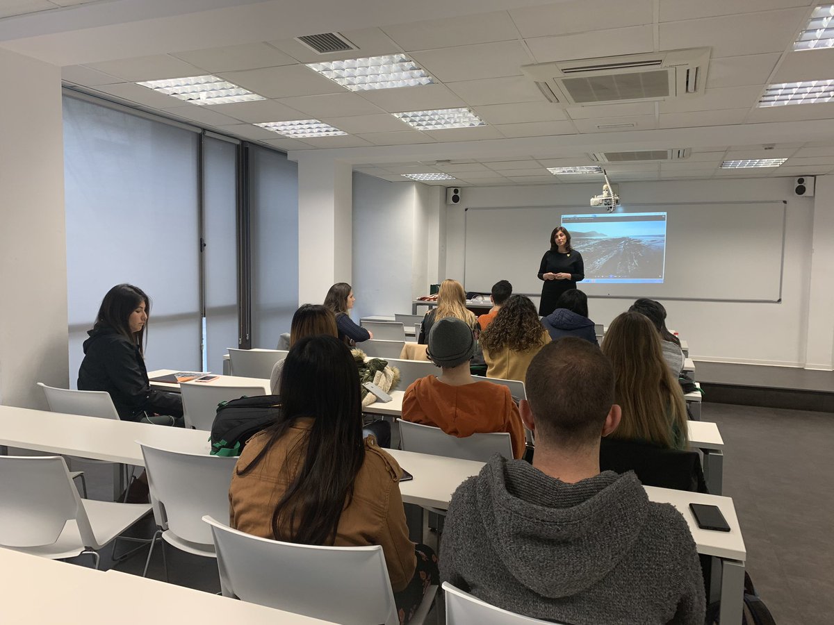Isabel_Tundra's tweet photo. @ostelea @HertzES @HertzCareersEU Gracias a Monica Martin y @HertzCareersEU @HertzES por participar en el #CompanyMeetingOstelea campus #Barcelona #TalentoOstelea #CarrerasProfesionales #Hospitalidad #Turismo https://t.co/RkKQ2k4eUP