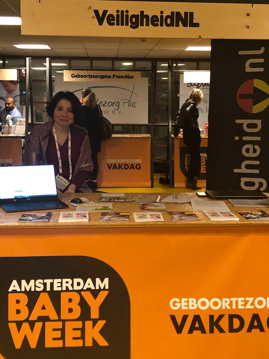 In gesprek met bevlogen kraamverzorgenden en verloskundigen over #veiligslapen op #geboortezorg vakdag veiligheid.nl/veiligslapenpr…