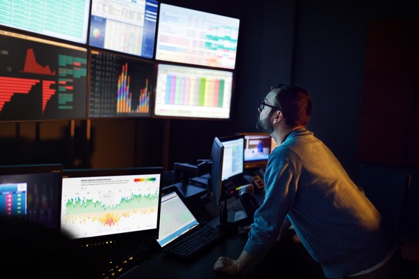 DoeboizMyers's tweet image. The lines between storage and memory continue to blur.  Check out what the @NetApp #MaxData file system using @IntelStorage #Optane technology can do for database performance.  Wow... intel.com/content/www/us…