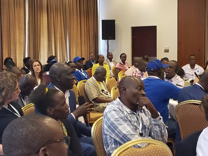 andreshuesoWA's tweet photo. Listen to what #SanitationWorkers have to say at #AFWA2020 ! https://t.co/NDKKBEOmRd