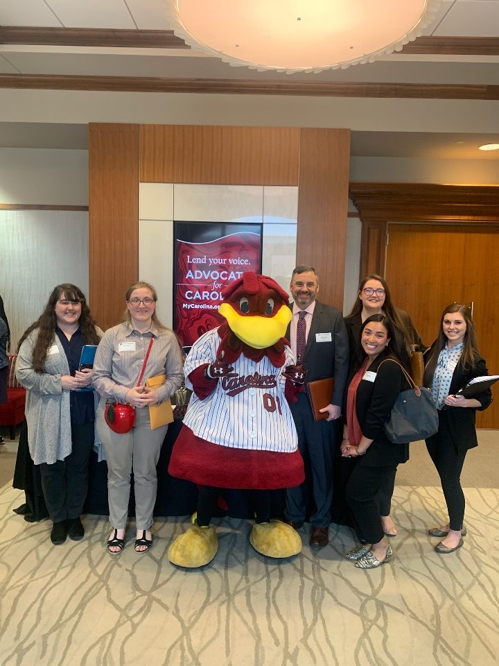 Mr_JamesBaker's tweet photo. EDML 2020 Teacher Candidates getting inspired by Cocky before heading in to interviews at the USC Education Recruitment Event!  @DrTchr https://t.co/1qdkKLYYEb
