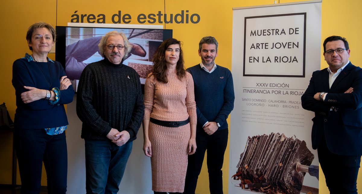 lariojaorg's tweet photo. 🎨 La XXXV Muestra de Arte Joven itinerará por seis espacios expositivos de referencia de La Rioja durante los próximos nueve meses.

▶️ Noticia: https://t.co/PDEeTIJCux

#IrjMuestraItinerante #ArteJoven
@irjjuventud @EscuelaEsdir @museowurth @casadelaimagen @IESBClavijo https://t.co/hPFShhI8UR