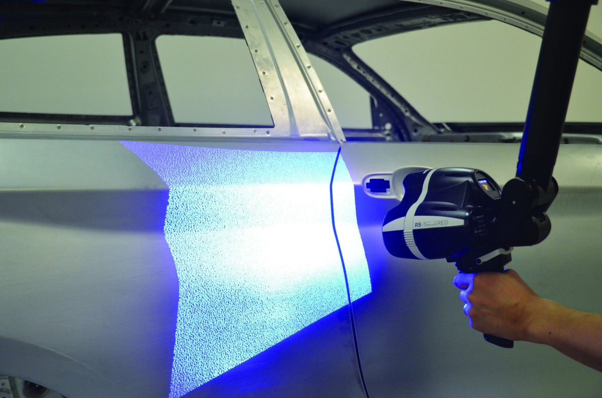 IndMacDig's tweet photo. Structured #lightscanning technology comes to portable measuring arms for the first time ever with the new @HexagonMI RS-SQUARED Area #Scanner. Read more here: https://t.co/dokGzVJhC7 #IMD #IndMacDig #IMDmagazine #IndustryKnowHow #mfg @HexagonAB https://t.co/4ApY56rZnG