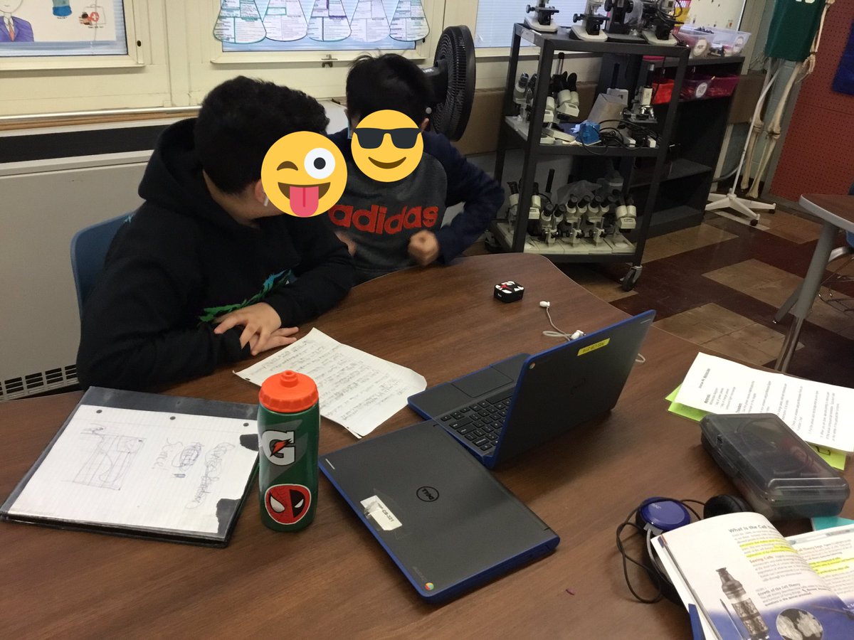 iDo iPlay iGrow iCreate Tech Day @IselinMiddle Using @Flipgrid to explain Cell Theory #PantherNation #technology #science