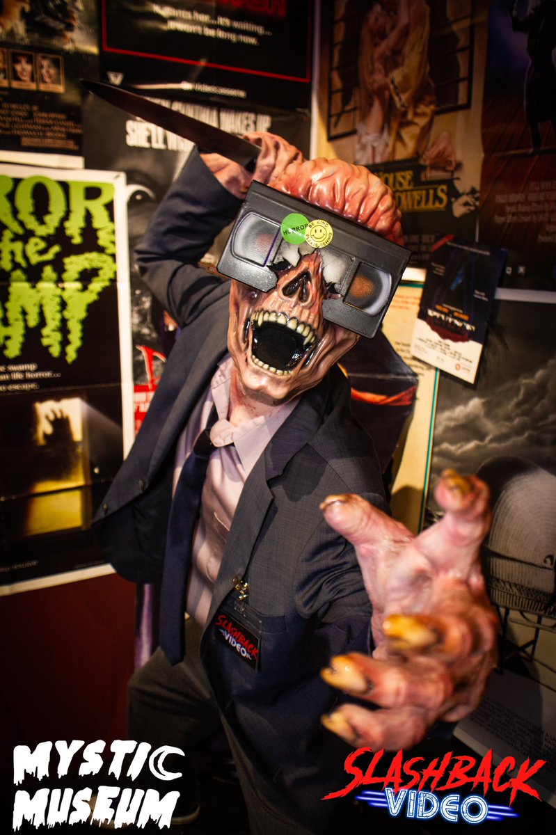 SlashbackVideo's tweet image. From opening night... (Pics by Lizzy Gonzalez.)