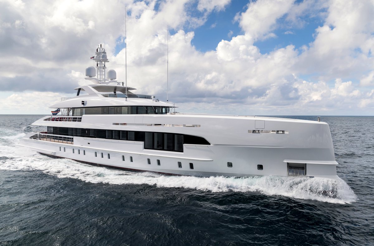 How does the interior design of Project Electra look like? 
Cristiano Gatto from Cristiano Gatto Design Team and Perry van Hirtum from Heesen Yachts will take you for an exclusive tour on board! Watch here youtu.be/DflRYoeLvTg