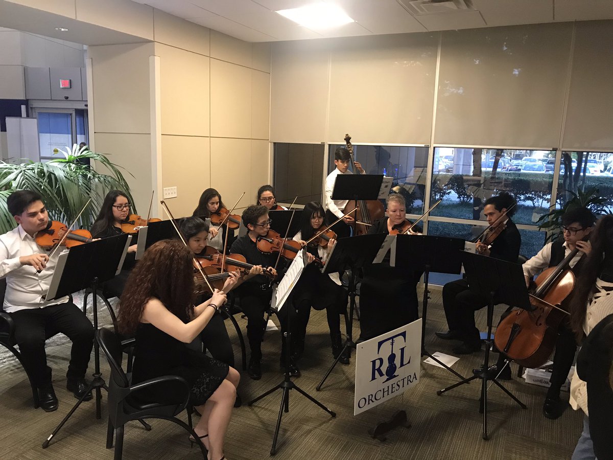 Brett Farr tweet media