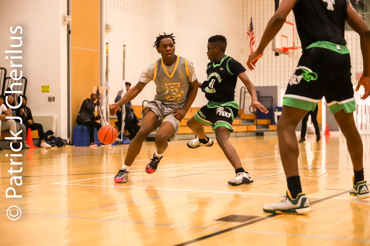 south_epic's tweet photo. Leon Nicholas 21’
5pts, 5rbs, 3ast, 3stls

Jaylon Craig 21’
12pts, 5rbs, 5ast, 2stls

Chris Thompson 21’
18pts, 10rbs, 1ast, 5stls, 3blks
(Game Winning Free Throws)

Soloman Ogdegbe 21’
4pts https://t.co/scmLFQwjJj