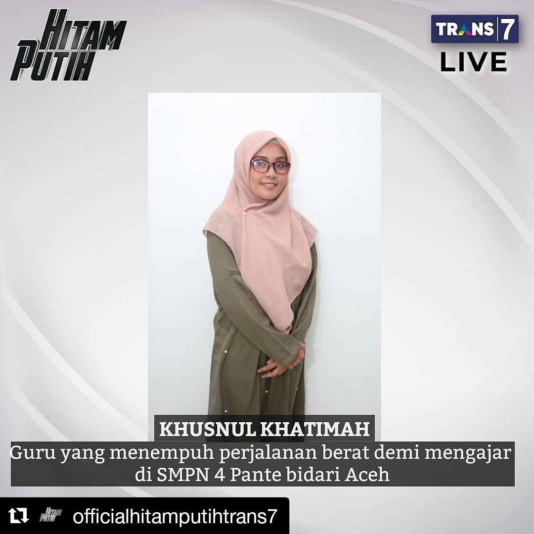 Terima kasih @HitamPutihT7 
The Real Hero Indonesia lainnya, Khusnul Khatimah Arif, 
Selengkapnya bit.ly/2wMMU3b
<a href="/Kemdikbud_RI/">kemdikbud go id</a>, <a href="/kempanrb/">Kementerian PANRB</a>, Ayahanda <a href="/Susilohadi/">Agus Susilohadi</a>, Kakanda <a href="/AkhiruddinHaeR/">HaeR</a>
