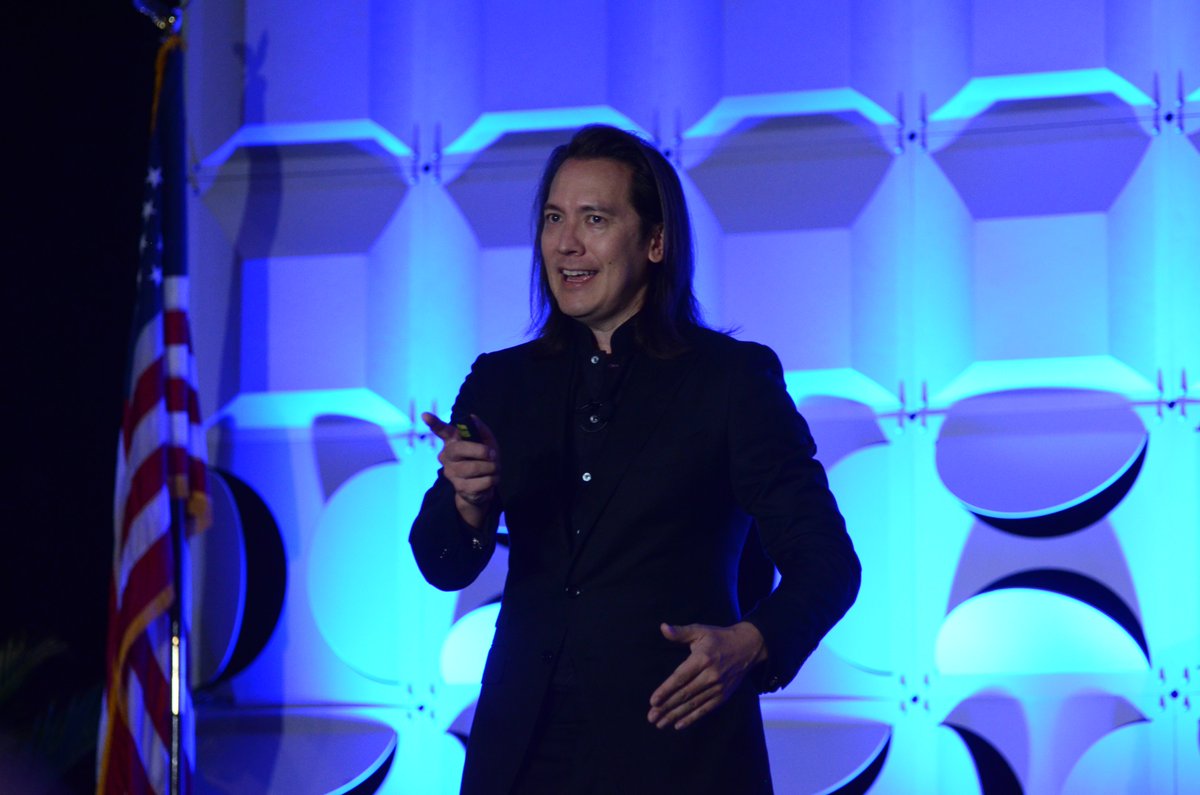 LIMRA's tweet photo. "If technology has changed the hardware of your business, then how do you make culture your operating system?" ~@mikewalsh, CEO of @Tomorrow at the #DistributionConf https://t.co/9VZsNJI6aa
