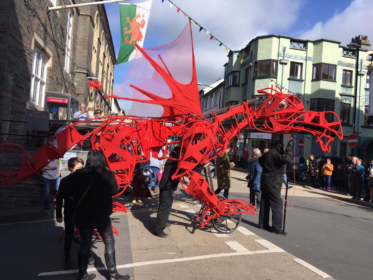 With St David’s Day fast approaching, will you be joining the parades in #Tregaron on Friday or #Aberystwyth #Cardigan or #Aberaeron on Saturday? #Ceredigion #ThisIsMyWales🏴󠁧󠁢󠁷󠁬󠁳󠁿