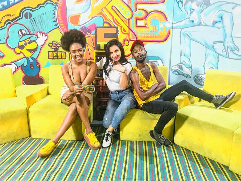 THATninahastie's tweet photo. HEY @capetowntv THANKS FOR HAVING ME 😘💋😘 to talk about
#THUMANINA
Friday 28 February
BAXTER STUDIO
#MCCF2020 https://t.co/XrXZ91Ecx0