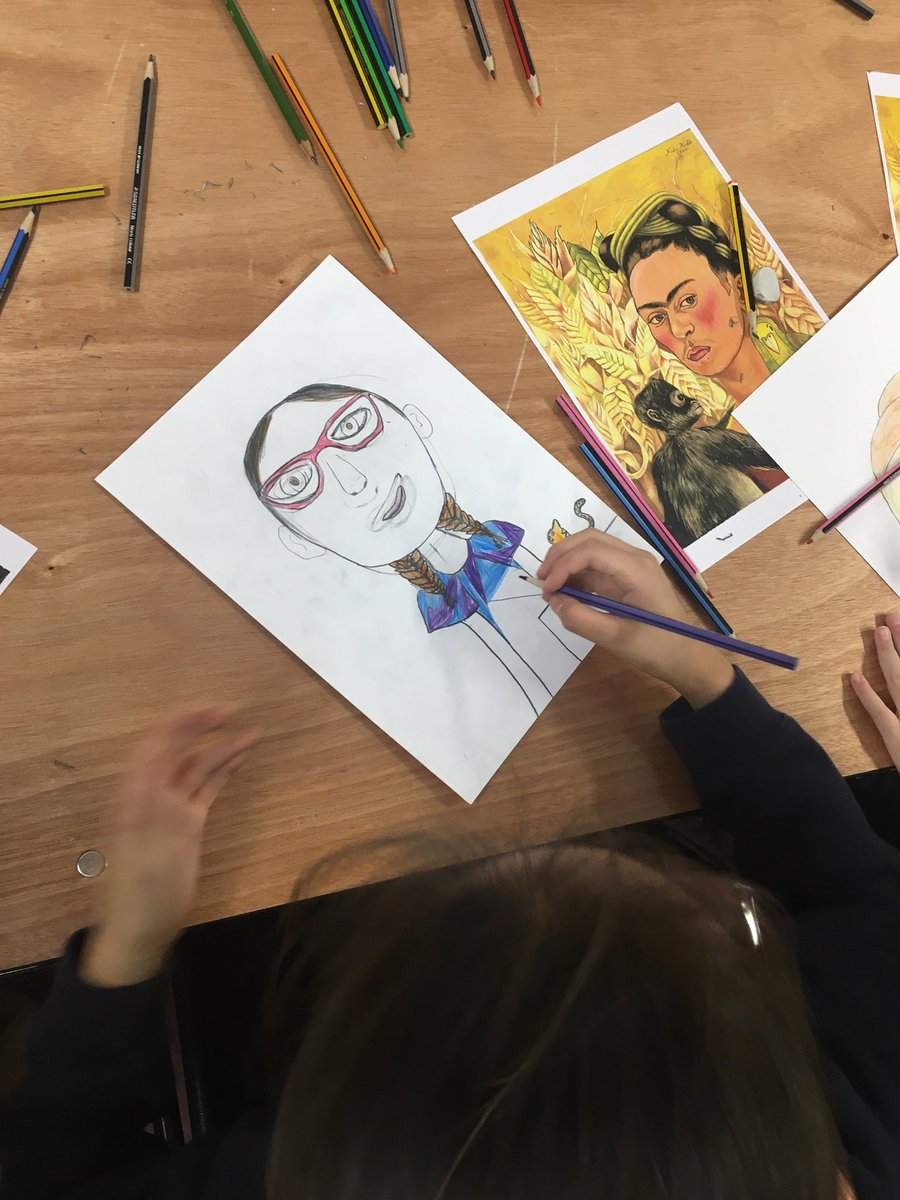 startStudiosUK's tweet photo. Kids worked on their self portraits based on Frida Khalo #fridakahlo #colourpencil #kidsartclass #startstudios https://t.co/ZvaMXqCnBs