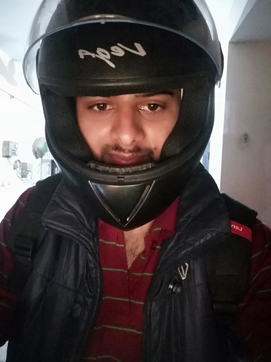 imvikaskohli's tweet photo. Bike riding में आज तो मज़ा आ गया ❤️
#BIKER #VikasKohli #Riding #photography 📸 #bikeRiding #WednesdayMotivation 😊 #WednesdayVibes #WednesdayWisdom #PulsarBike #BikeMode #bikelover #speed #bikespeed https://t.co/Kfp4m8MwaT