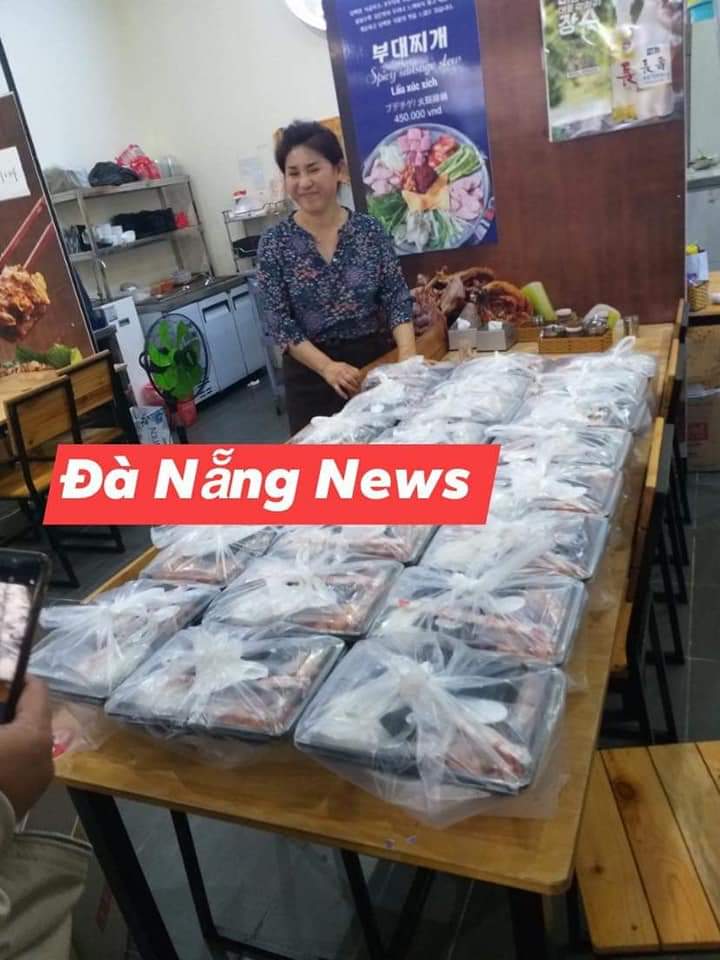 Genmyo2's tweet photo. #베트남을존중해
First, you said the meal was too sketchy. When people disagree with that, you said that the meal was not provided by Vietnamese. You're liars!
#KoreansApologizetoVietnam
#YTN_사과해 https://t.co/5ySADwkICc