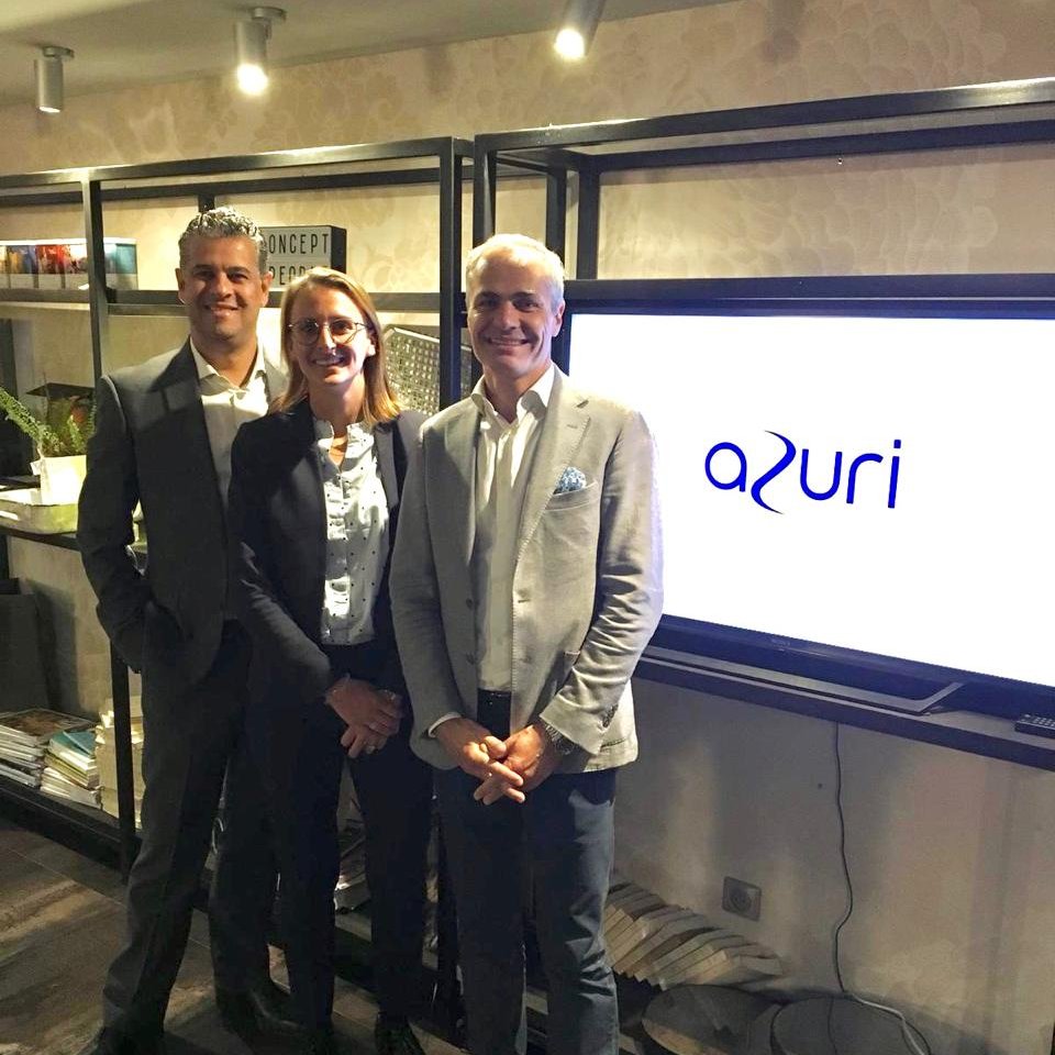 AzuriMauritius's tweet photo. Hugues Lagesse, Antonia Maillard et Joël Rault lors d’une présentation à des clients à #Nice hier soir, sur le thème "Investir à l'#lIeMaurice". https://t.co/JjchBkMSJs