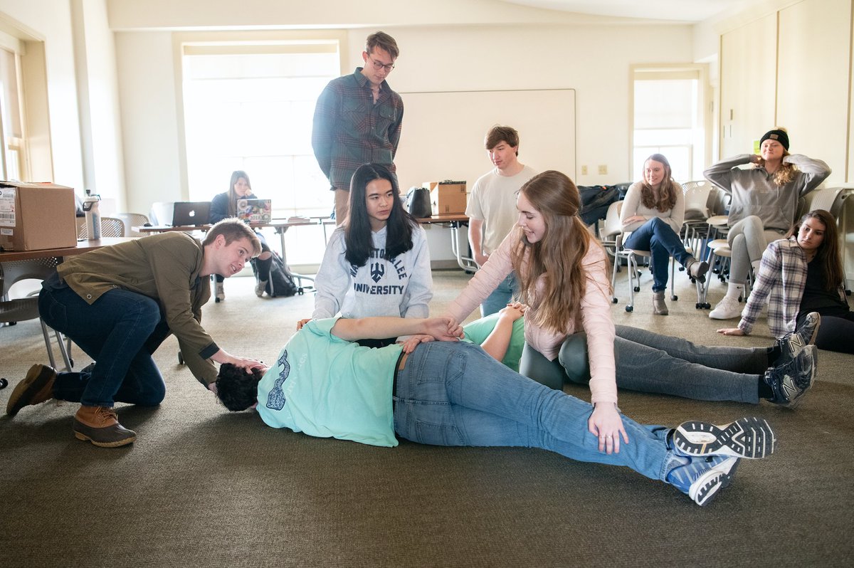 wlunews's tweet photo. Two W&L students dramatically upgraded security preparations for the biggest Mock Con yet: https://t.co/WGDku0H1wt. #MockCon2020 @mockconvention #WashingtonAndLee https://t.co/EALdvt8e0Y