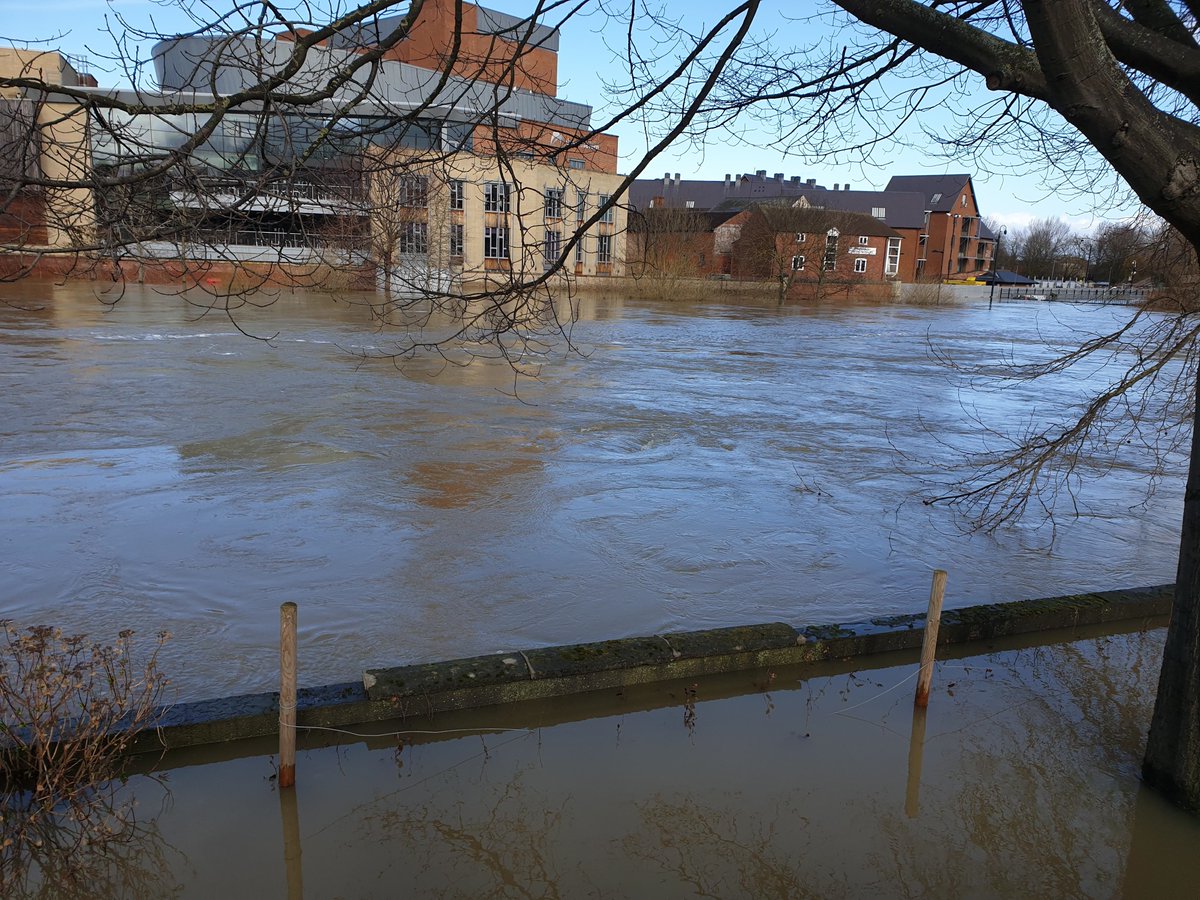 KOTRCoffeeMach's tweet photo. We just thought it'd be appropriate to remind you that we're here for all your coffee machine needs come rain or shine.... or hail, snow, &amp; flooding! 📸: Mr King @ a call out in Shrewsbury this morning! 
Hope you're all safe 🌦❄☀
#MidlandsHour #StaffordshireHour #BirminghamHour https://t.co/ELo3whwHf4