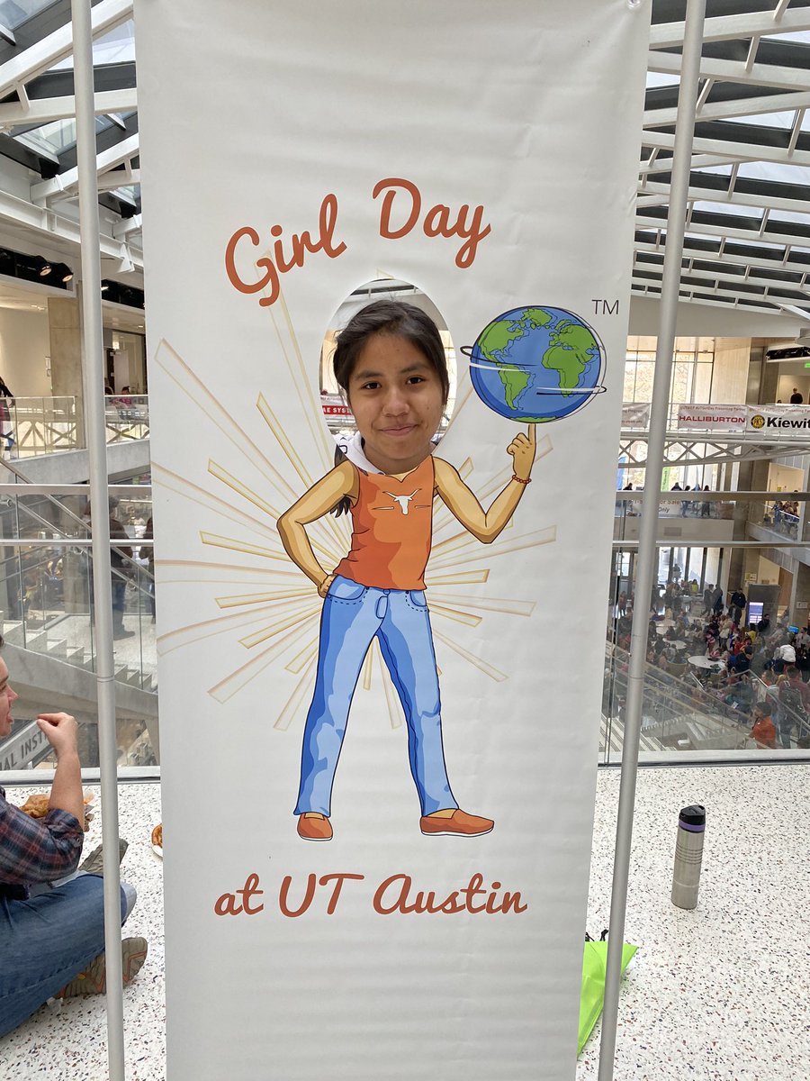 MeansLibrary's tweet photo. Count on your librarian to make you pose for embarrassing pics 😂😂 #utgirlday #girlsrule @SadlerMeansYWLA https://t.co/OUnGnuGNan