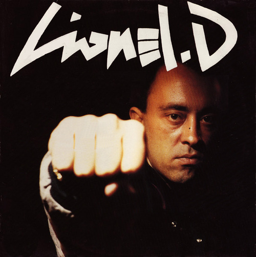 Dans les 80's, il animait le "Deenastyle" sur Nova avec Dee Nasty. Lionel D, pionnier du hip-hop en France, s’en est allé.

Avant de revenir plus longuement sur la carrière de cette grande figure de Nova, on vous remet ce freestyle, en date de 87 ▶ bit.ly/2SYrIQp