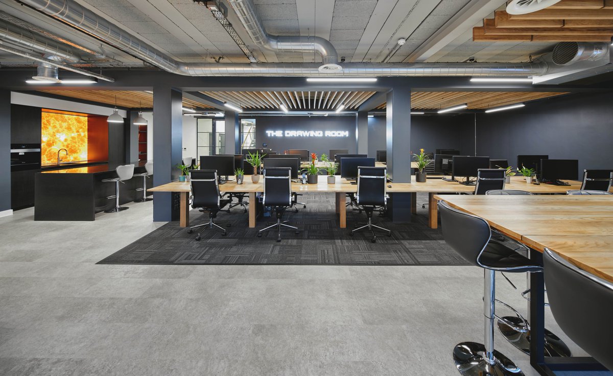 calderpeel's tweet image. Since launching The Drawing Room has transformed how we work. It is an engaging, positive and #creative space that we share with the rest of #Altrincham. What do you guys think? #Cheshire #OfficeSpace #architecture
