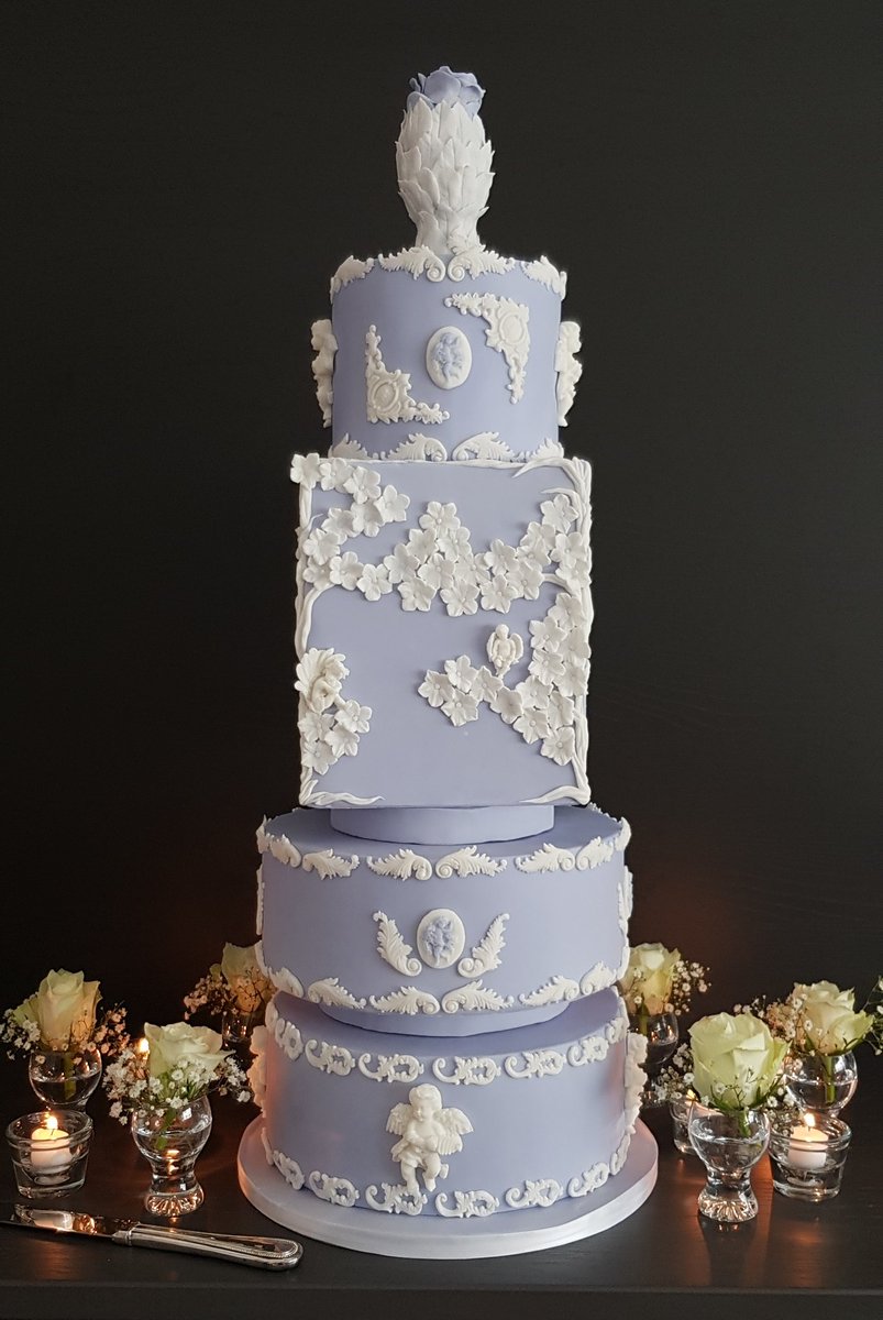 wildgingerlily's tweet photo. Inspired by #wedgewood #pottery 
#Bride #bridalinspiration #bridalinspo #weddinginspiration #eventplanning #DreamWedding #weddingdetails #weddingday #weddingcake #instawedding #weddingideas #wedding #cake #cakeart #fondant #design #couture #flowers #art #instacake #cakesofig https://t.co/Y0KP4AtYdD