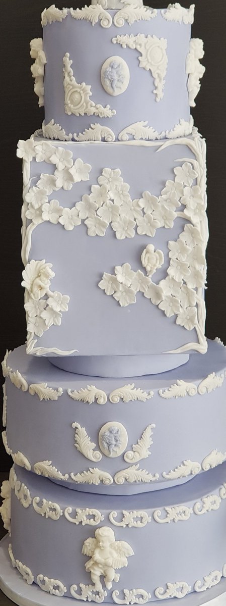 wildgingerlily's tweet photo. Inspired by #wedgewood #pottery 
#Bride #bridalinspiration #bridalinspo #weddinginspiration #eventplanning #DreamWedding #weddingdetails #weddingday #weddingcake #instawedding #weddingideas #wedding #cake #cakeart #fondant #design #couture #flowers #art #instacake #cakesofig https://t.co/Y0KP4AtYdD