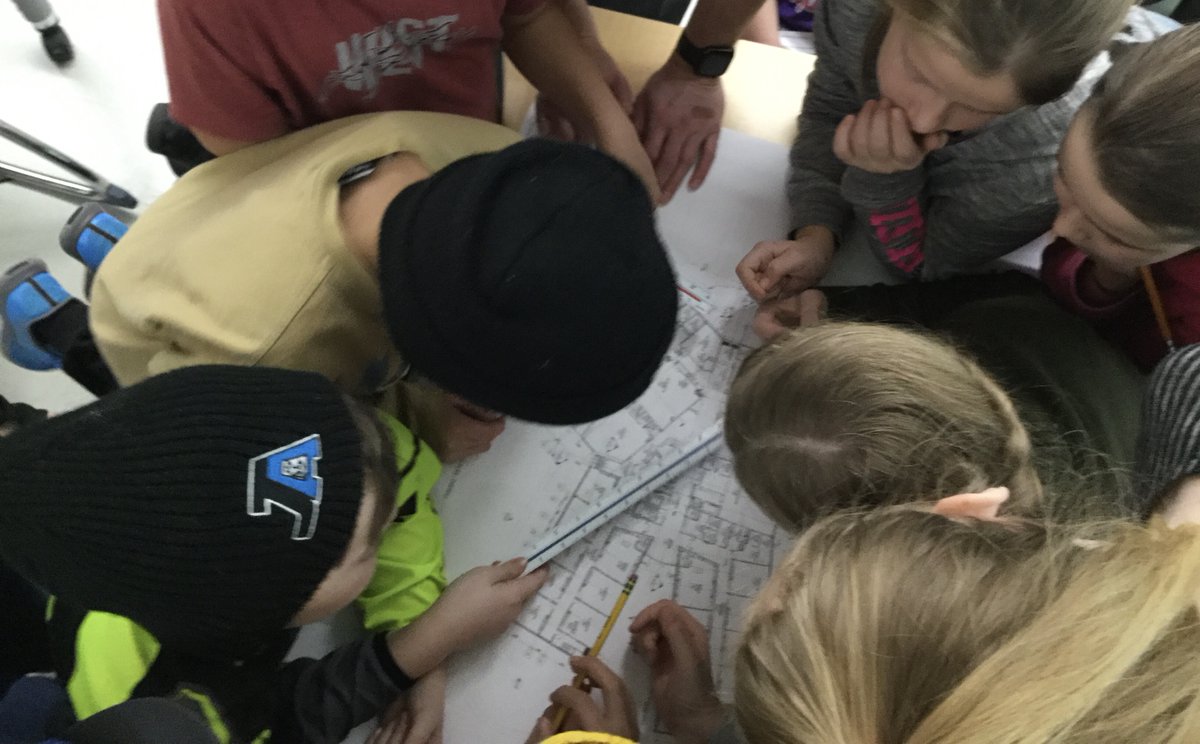 cityofsteinbach's tweet photo. City Engineers visited a Grade 5 class @clearspringhsd this week to explain what Engineering is and what Engineers do. The students did a scaling and measurement exercise which they got to try out on the construction drawings of their own school! #SchoolisCool #SteinbachMB https://t.co/qkki7WuQQl