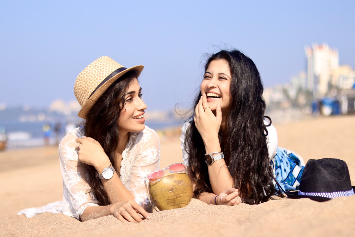 gayatri_datar's tweet photo. Blairina💕😘
 #gayatridatar #purniemadey https://t.co/obJSGdW87D