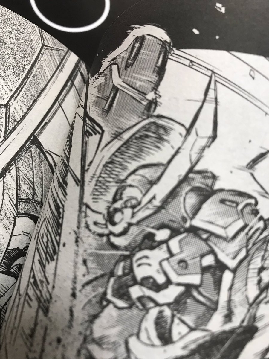 カドカワ ガンダムエース4月号
好評連載中の「機動戦史ガンダム無頼」2月26日より
発売です!(今号は第3話掲載)

礒部先生はガンダムオルフェンズの連載もそうですが、
メカや世界観へも理解が深く、ニチアサ特撮シリーズにも
造詣が深いお方、その他諸々の考察が活かされていると
思います! 