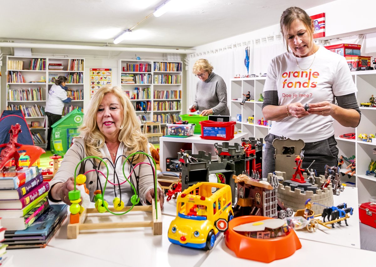 Wie mag er volgens jou dit jaar niet ontbreken als vrijwilliger tijdens NLdoet? #NLdoet #NLdoet2020